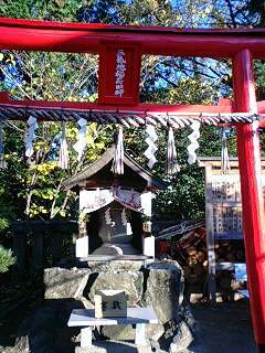 三光稲荷神社 (14).jpg