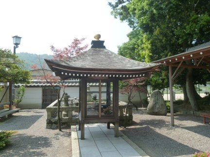 八幡神社石田神社17.JPG