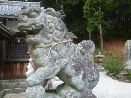 八王子神社（世界一の狛犬）08.JPG