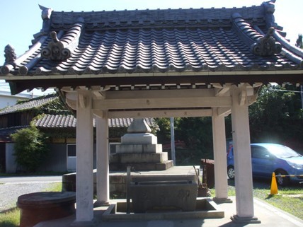 堀田稲荷神社 (2).JPG