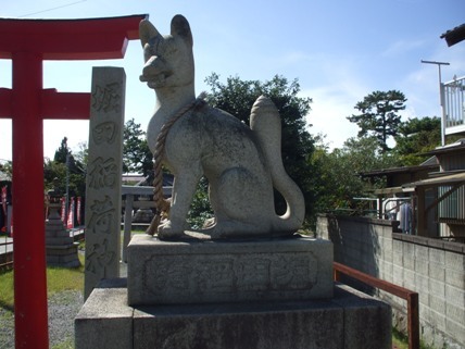 堀田稲荷神社 (4).JPG