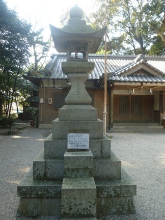 忍山神社14.JPG