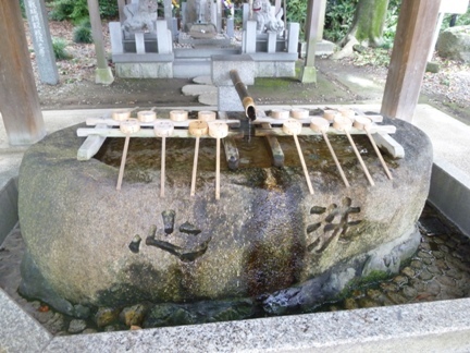 愛知県護国神社 (2).JPG