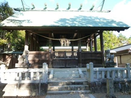 稲前神社06.JPG