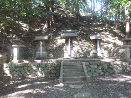 雄琴神社10.JPG