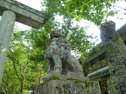 飛騨護国神社 (24).JPG