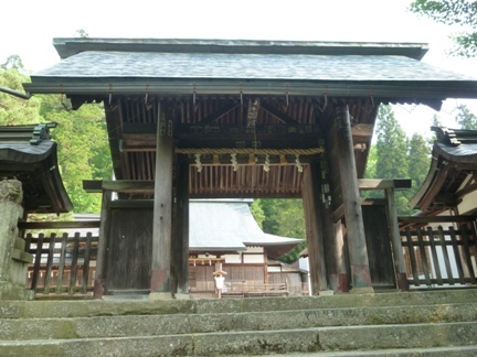 飛騨護国神社 (30).JPG